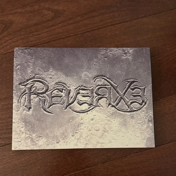 EXO 8th Album Reverxe - Picture 2 of 2